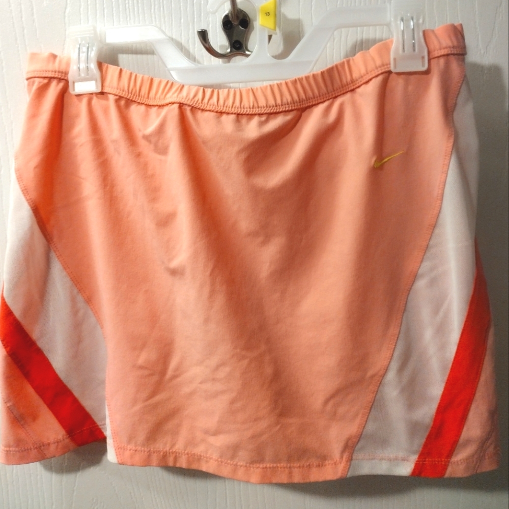 Nike DRI fit tennis skirt